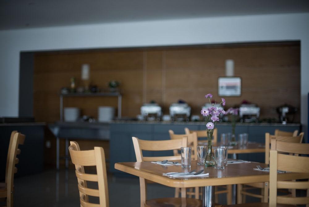 Comfort Inn Morelia Kültér fotó