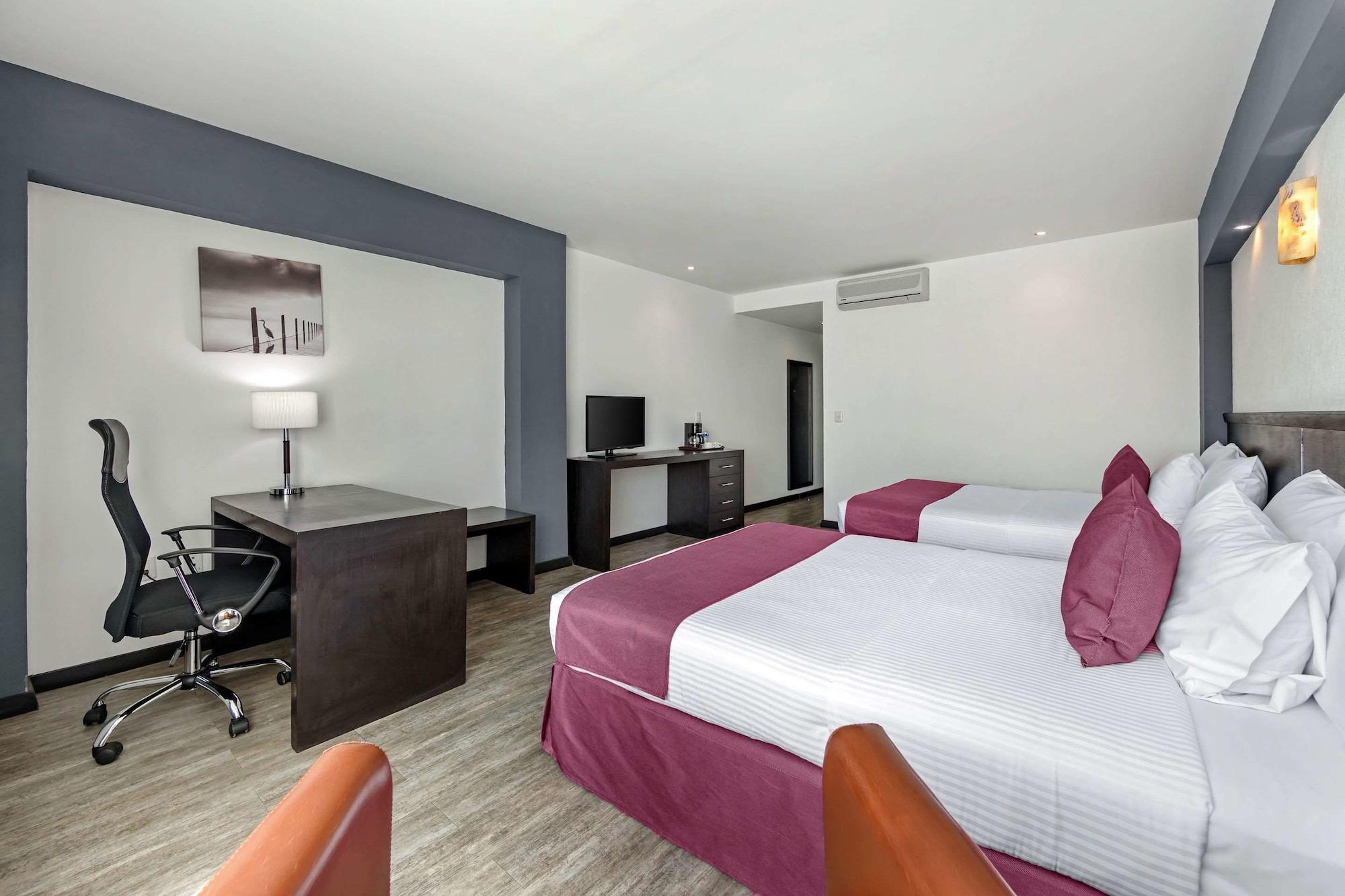 Comfort Inn Morelia Kültér fotó