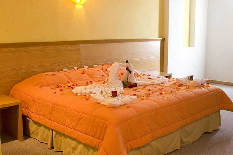 Comfort Inn Morelia Kültér fotó